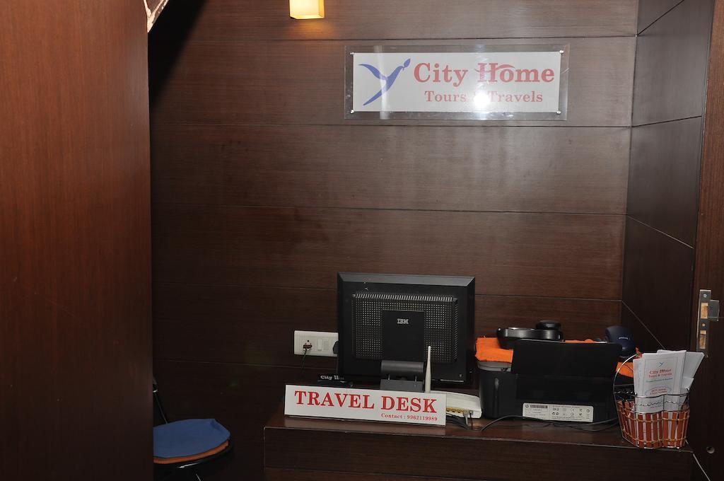 City Home Chennai Extérieur photo